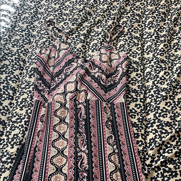 Derek Heart Dresses & Skirts - Derek Heart Pink and Black Maxi Dress